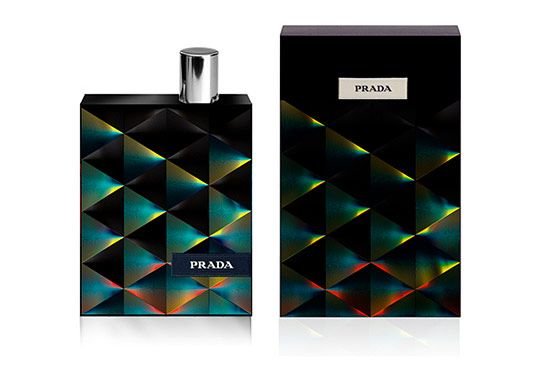 da9df42692a7836dcee9d9443c4a6894 Prada